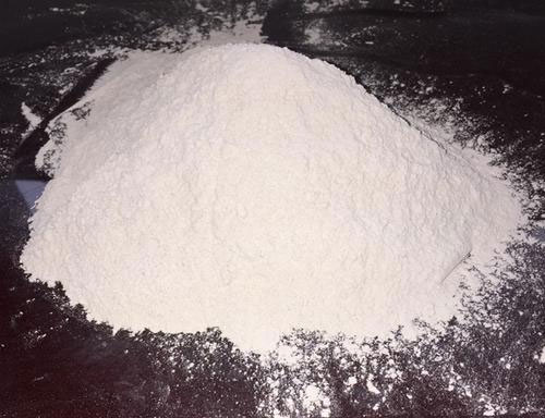 膩子粉與膩子膏有啥區別？哪個(gè)更優(yōu)秀呢？！